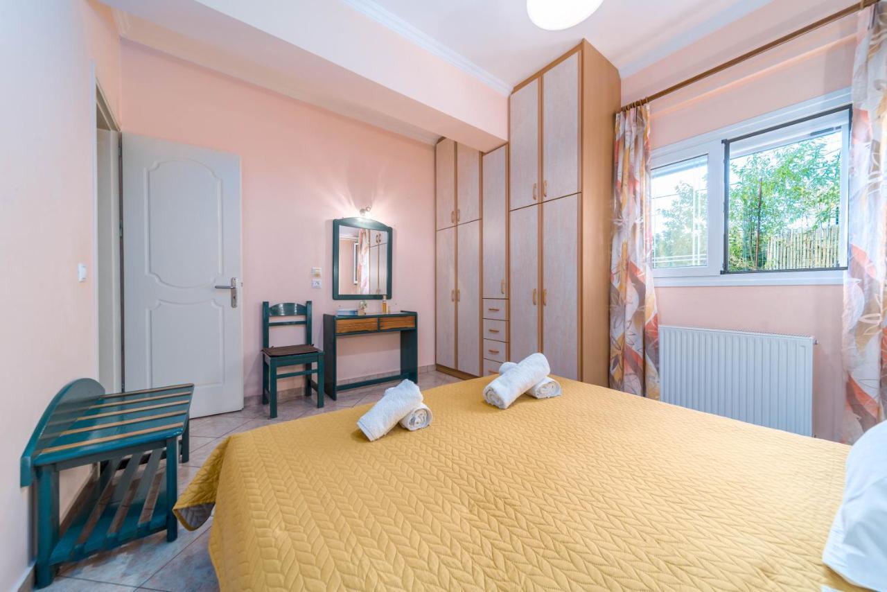 Lucky House Apartment Skala  Ngoại thất bức ảnh
